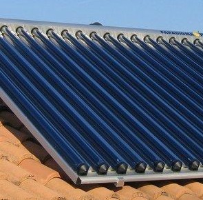Panneau solaire thermique tubulaire